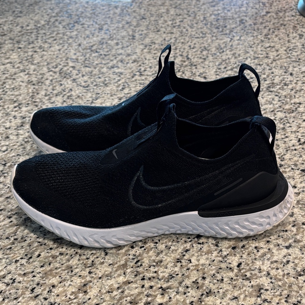 Nike Epic Phantom React Black and White Slip-On Sneakers